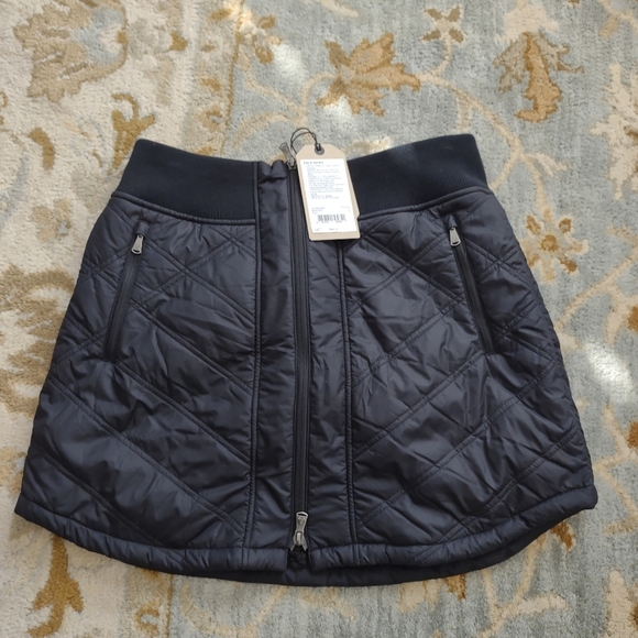 NWT Prana Diva Black Mini Skirt Large - Picture 2 of 4
